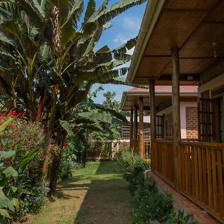 Kaswa Lodge Fort Portal Exteriér fotografie