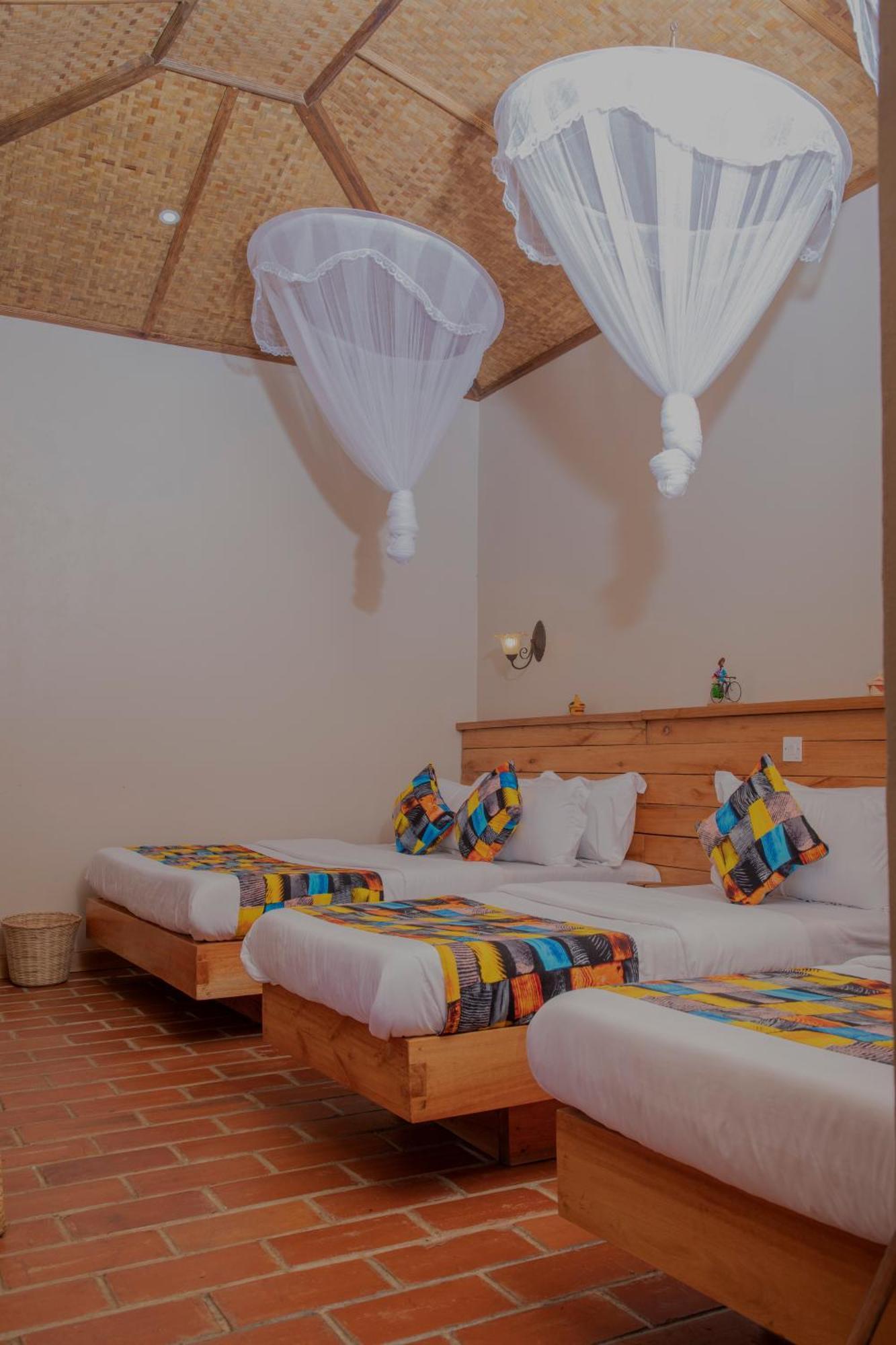 Kaswa Lodge Fort Portal Exteriér fotografie