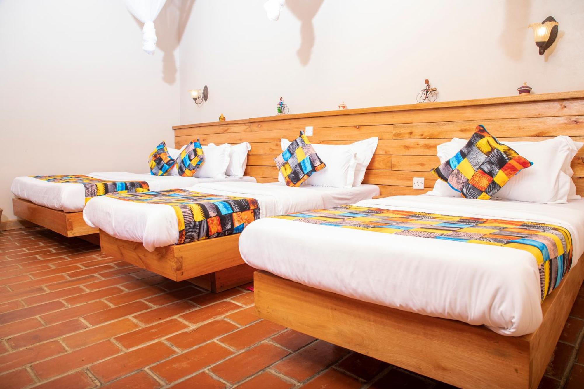 Kaswa Lodge Fort Portal Exteriér fotografie